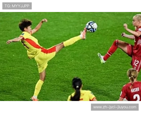 足球短传组织方式是否更适用于掌控比赛节奏并降低传球失误率